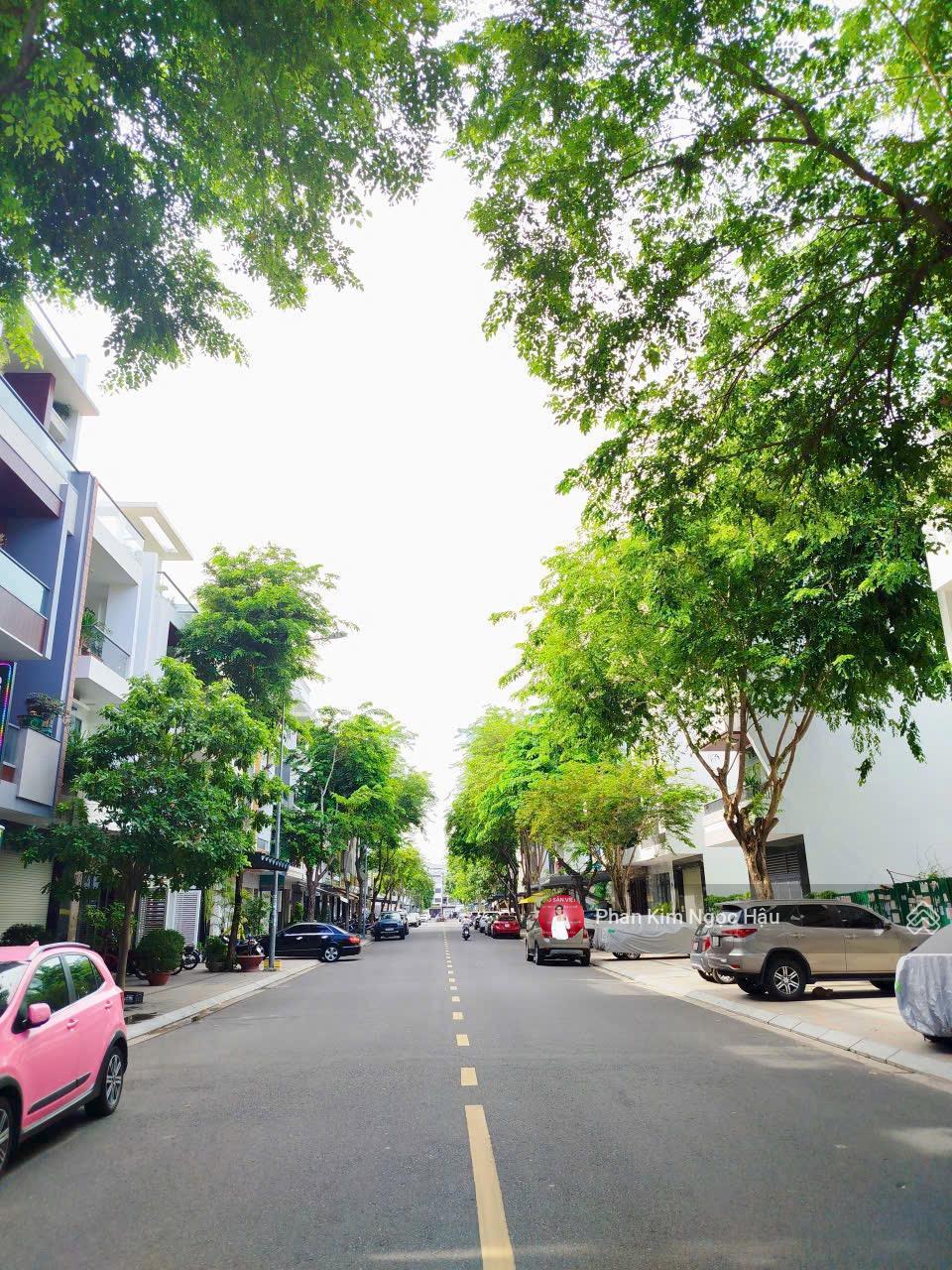 Cần bán nhanh trước tết lô đất nền đường A2 Văn Tiến Dũng khu đô thị VCN Nha Trang.