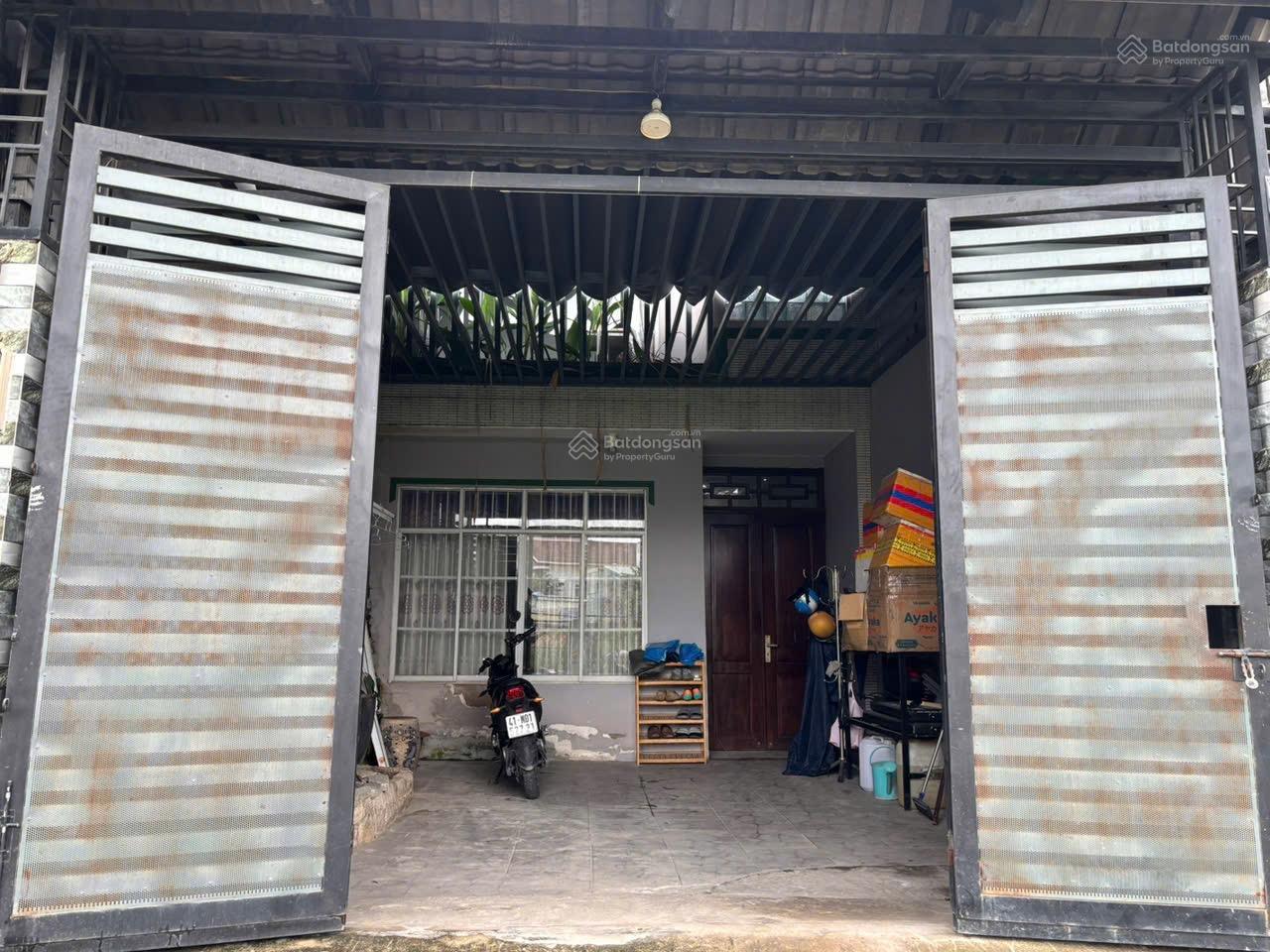 HIẾM LINH ĐÔNG NHÀ 2 TẦNG 5x19.1 chỉ 7,5 tỷ hẻm 5 m sát mặt tiền sân xe hơi