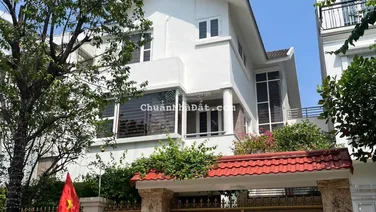 Bán nhanh trước Tết - Hạ 2 tỷ - BT Văn Phú - 218m2 - Hoàn thiện thang máy view đẹp, giá hơn 35 tỷ