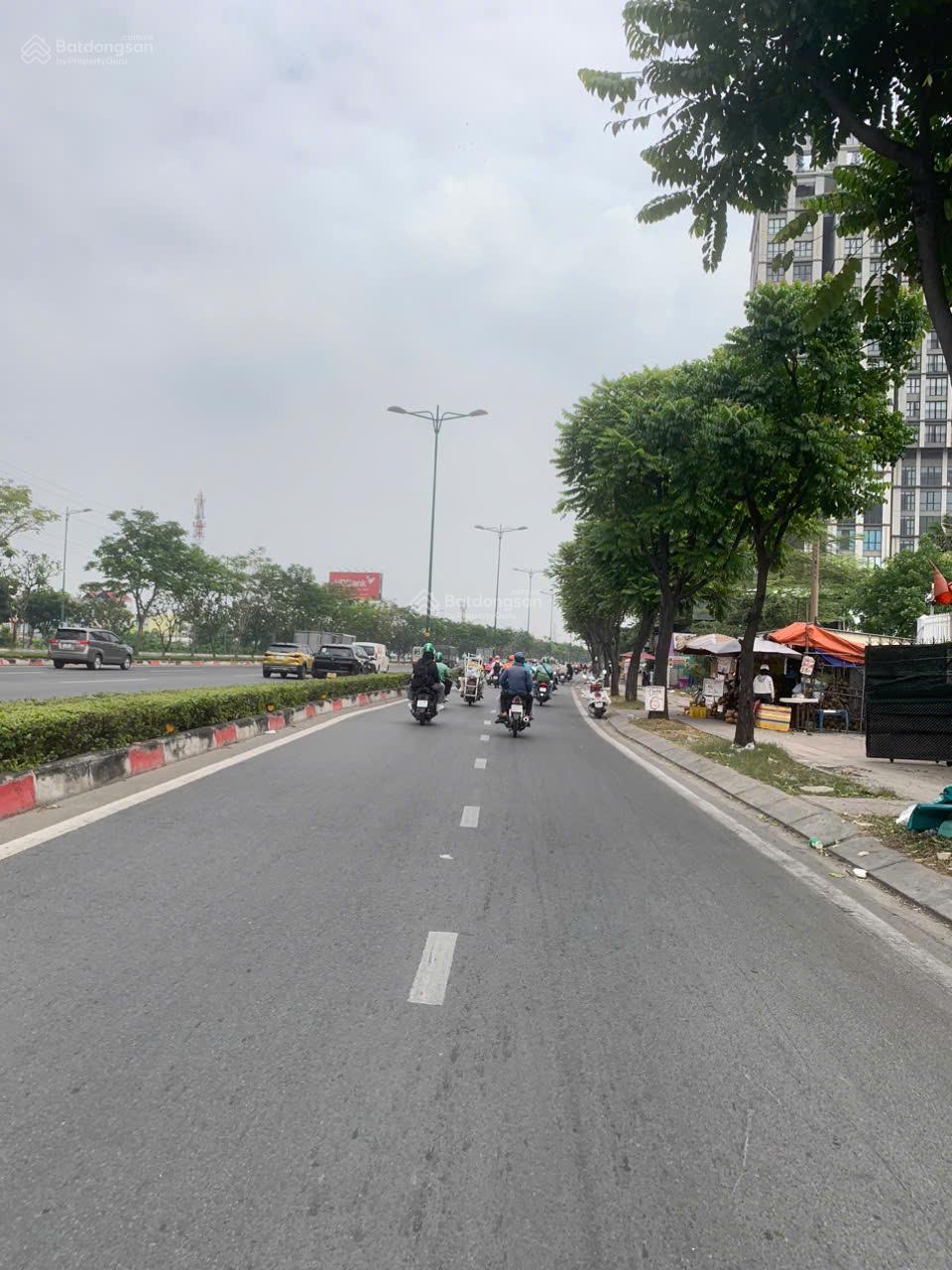 Căn góc 2 phòng ngủ 79m2 Chung Cư ST Moritz Phạm Văn Đồng Hiệp Bình Chánh 5 tỷ hơn