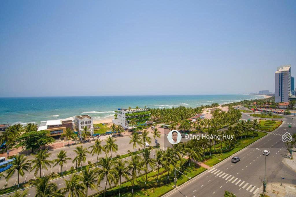 CHUYỂN NHƯỢNG KHÁCH SẠN CAO CẤP VÕ NGUYÊN GIÁP - ĐOẠN ĐẸP NHẤT