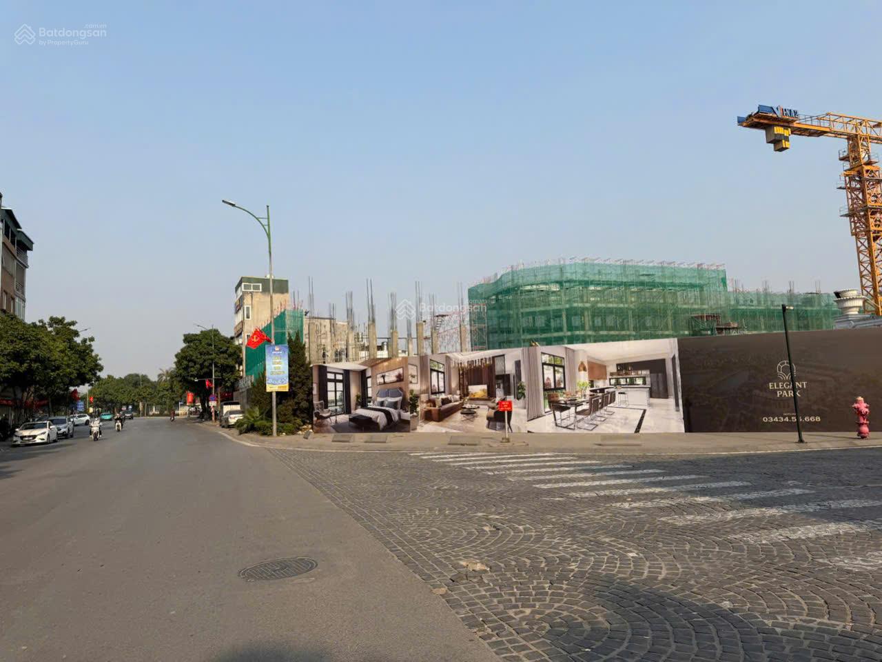 CẦN BÁN NHÀ MẶT PHỐ THẠCH BÀN LONG BIÊN HÀ NỘI.