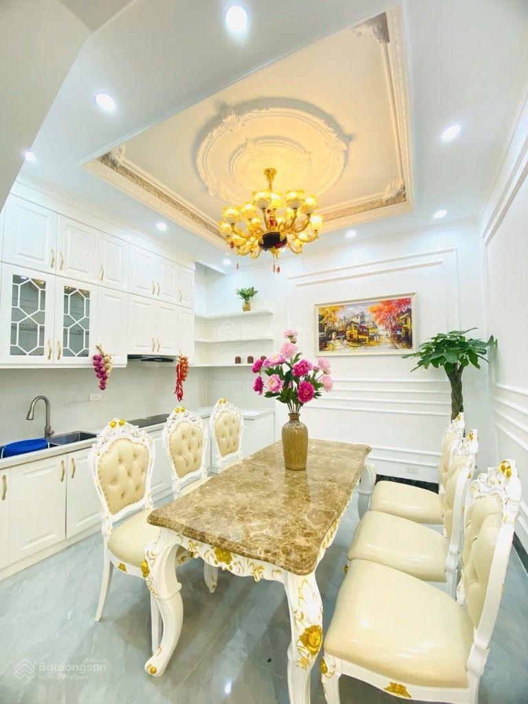 Bán Nhà Xây Mới 6 Tầng Thang Máy Full Nội Thất Về Ở Ngay Bán Nhà Xây Mới 6 Tầng Thang Máy Full Nội Thất Về Ở Ngay