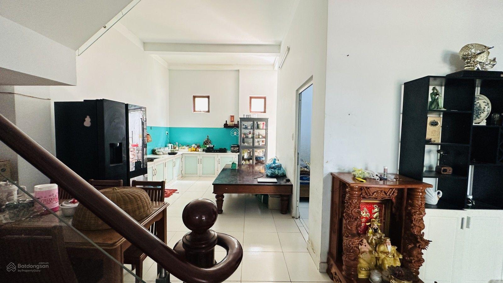 BÁN GẤP BIỆT THỰ VƯỜN ĐẲNG CẤP KDC ĐỒNG DANH Giá: 8,5 TỶ DT: 9 x 21m = 189m Biệt thự 2 tầng BÁN GẤP BIỆT THỰ VƯỜN ĐẲNG CẤP KDC ĐỒNG DANH Giá: 8,5 TỶ DT: 9 x 21m = 189m Biệt thự 2 tầng