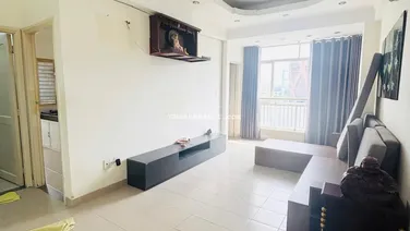 Cho thuê chung cư Phú Thọ Quận 11 ngay vòng xoay Lê Đại Hành, 65m2, 2PN, đủ nội thất đẹp, mới