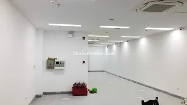 Chính chủ cho thuê căn nhà mặt phố 9 tầng số 22 Châu Long giá 80tr/ tháng