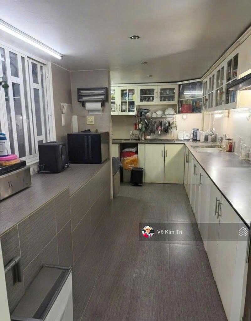 Quận 5 CC Lão Tử 73m2 SHR 2PN 2WC full nội thất giá 3,4tỷ