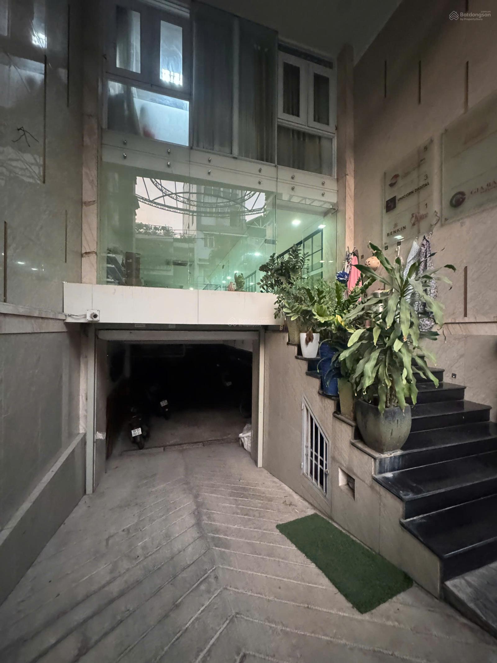 Bán Tòa nhà mặt tiền Trần Bình Trọng Bình Thạnh DT 4,7 x 26m Hầm 8 tầng HĐT 150tr/th giá 34 tỷ