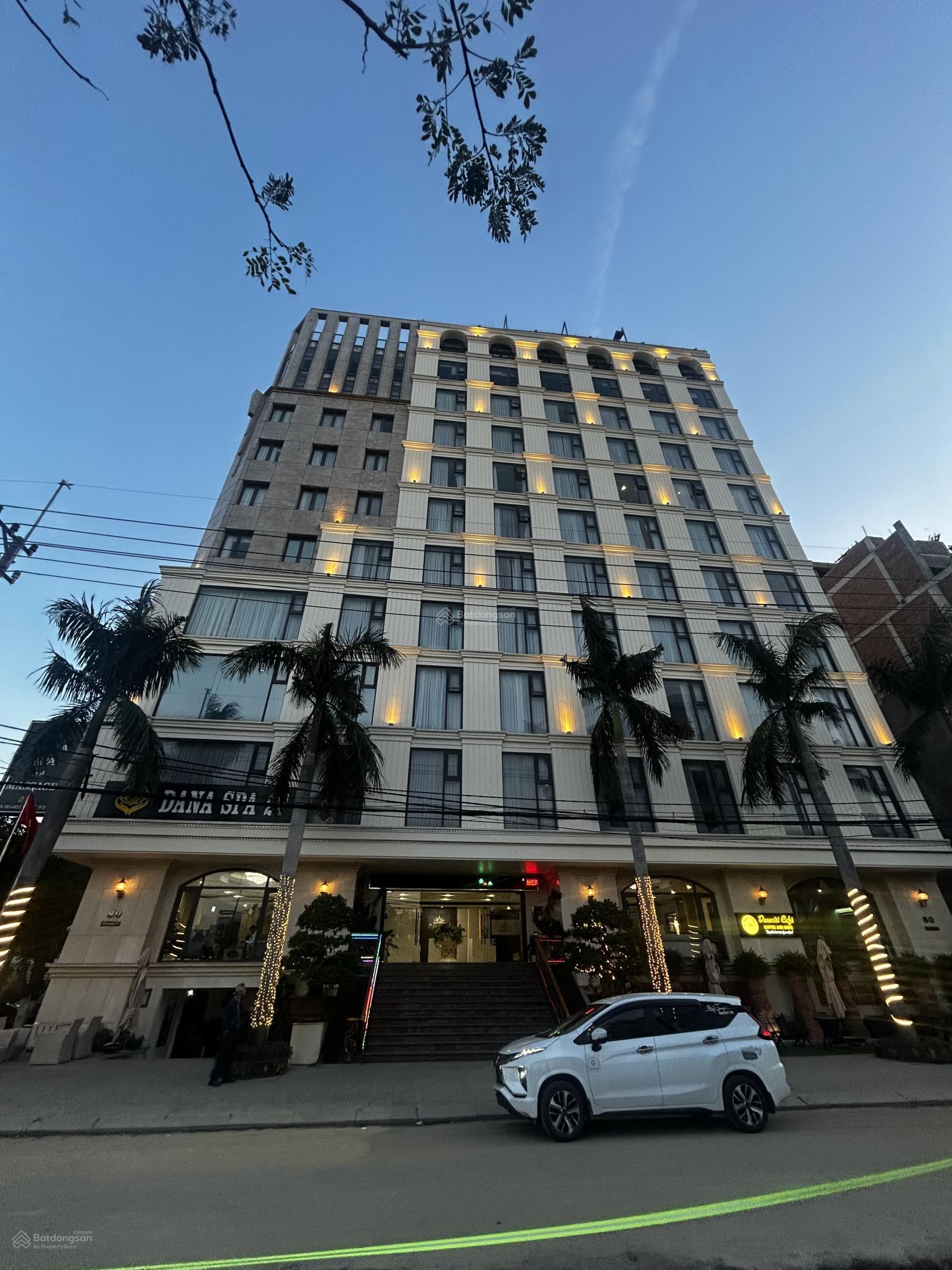 Chính chủ cần bán toà khách sạn biển góc Đông Kinh Nghĩa Thục - Lê Bình với gần 90phòng, chuẩn 4sao Chính chủ cần bán toà khách sạn biển góc Đông Kinh Nghĩa Thục - Lê Bình với gần 90phòng, chuẩn 4sao