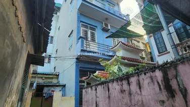 BÁN NHÀ 4 TẦNG NGAY SÁT MẶT ĐƯỜNG HOÀNG HOA THÁM