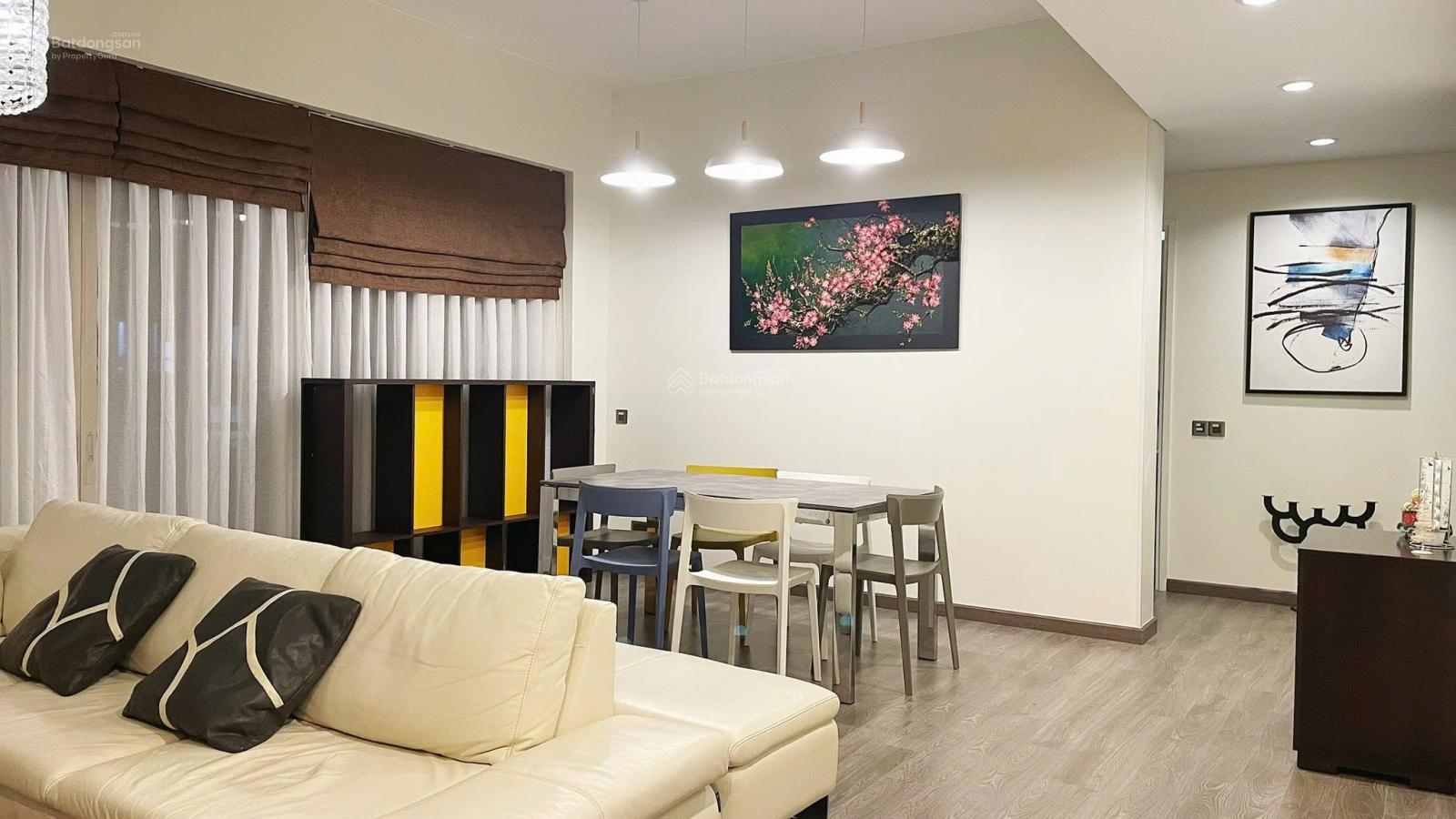 Cho thuê căn hộ 3PN The Estella nội thất chỉnh chu - đã làm lại sàn nhà - Giá chỉ 40 triệu/ tháng