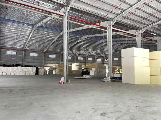 Cho thuê nhà kho 340m2 - MT đường Phùng Hưng - giá 16 triệu/tháng