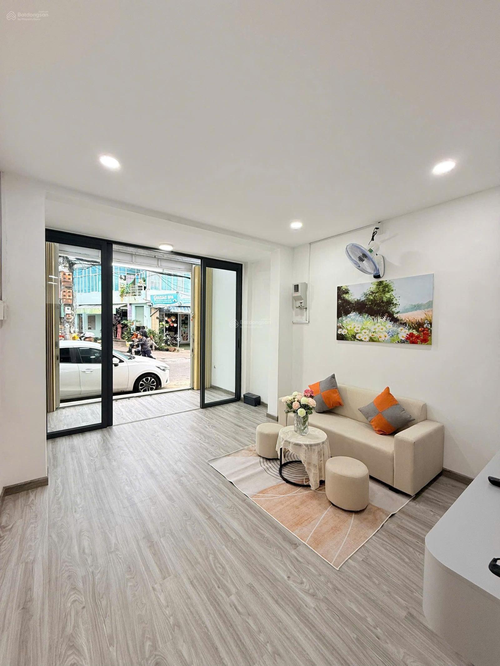 Bán nhà mặt tiền đường Đồng Nai, Nam Nha Trang - Full nội thất - Giá chỉ 5.150 tỷ