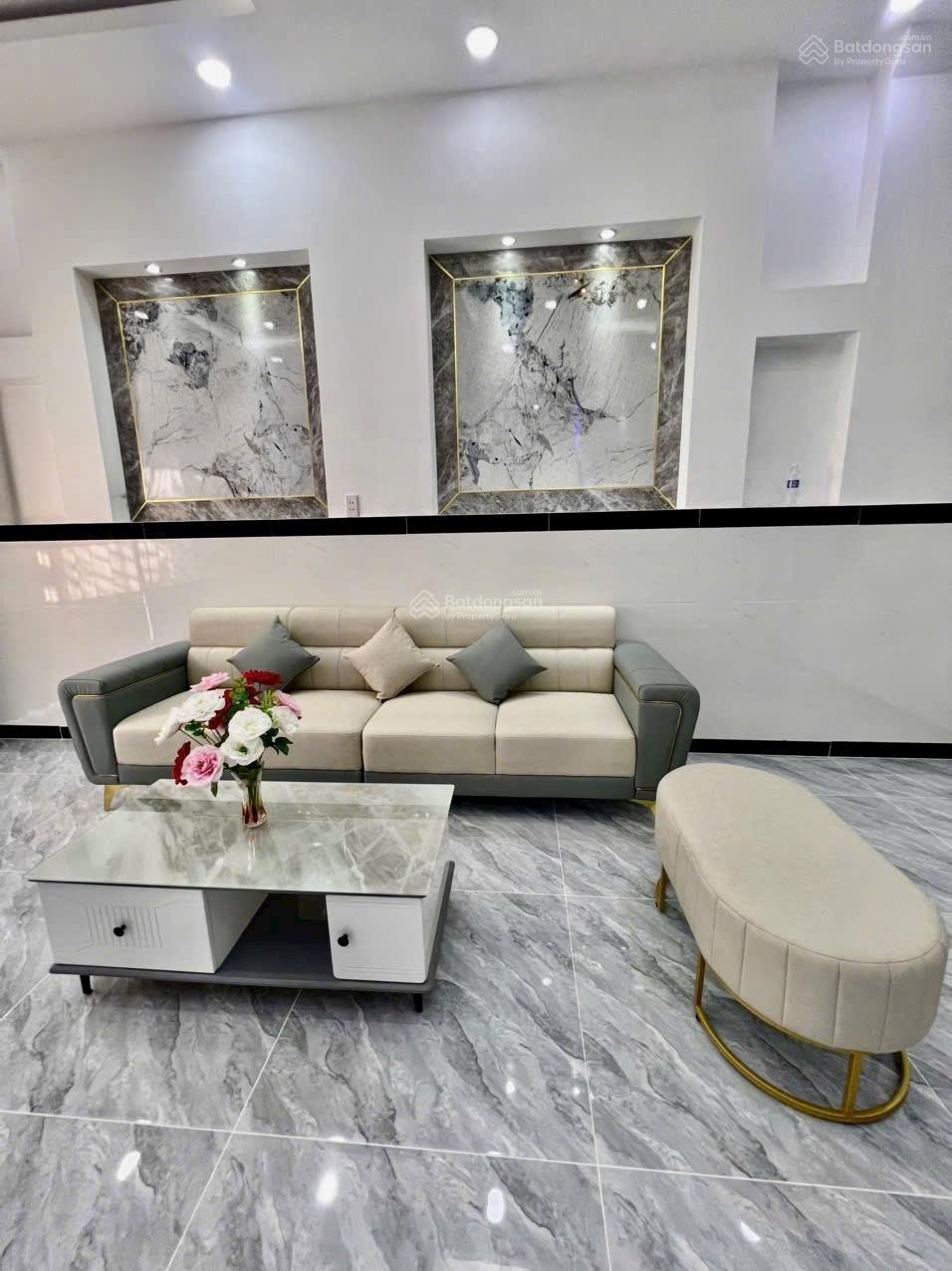 Bán căn nhà phố đẹp hẻm thông khu dân cư hiện hữu đông. Giá Rẻ