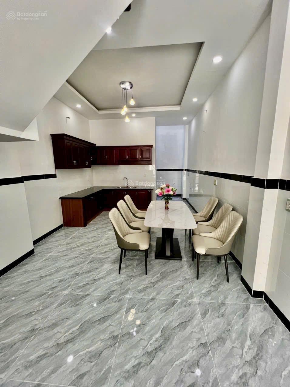 Bán căn nhà phố đẹp hẻm thông khu dân cư hiện hữu đông. Giá Rẻ