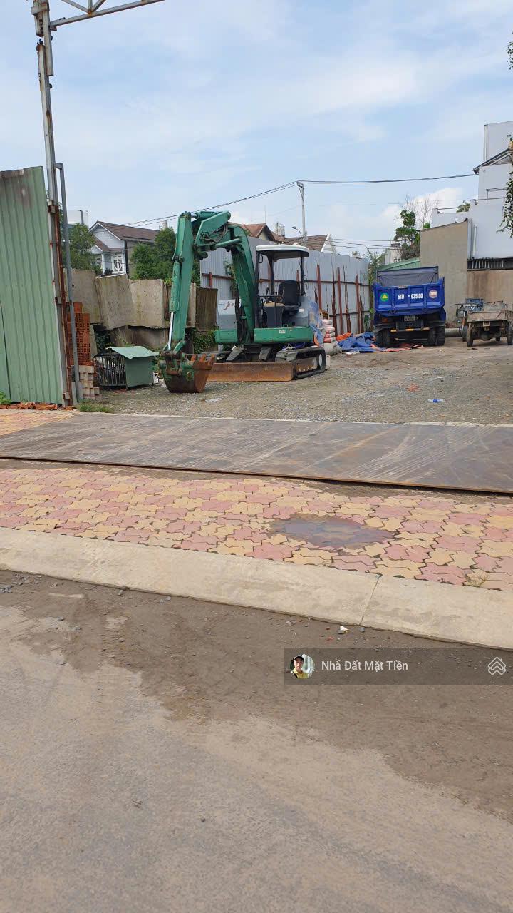 Đất full thổ cư DT 8m x 25m, mặt tiền Nguyễn Ảnh Thủ, gần chợ Bà Điểm, KCN Vĩnh Lộc A