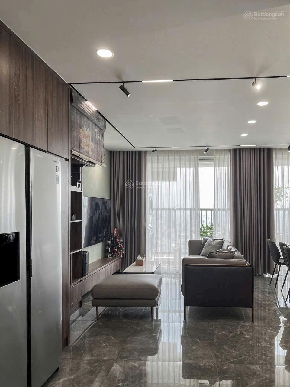 Cho thuê Garden Gate 88m2 thiết kế 2PN 2WC phòng khách rộng, gần công viên Gia Định, sân bay TSN