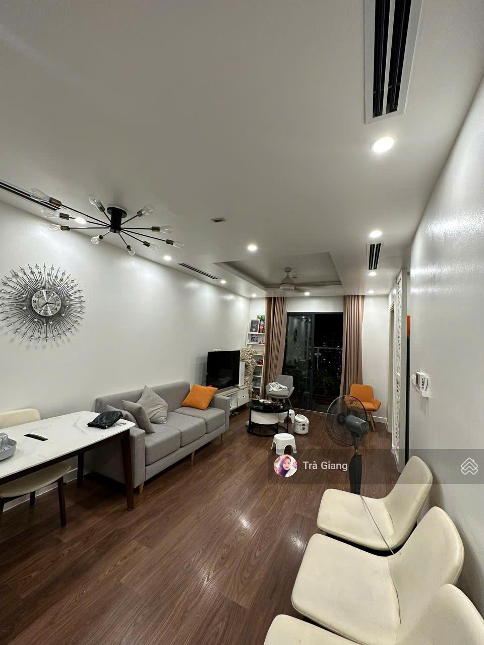 Chính chủ cho thuê CC Handi Resco Lê Văn Lương: 2PN, 2WC, 70m2 giá 13 triệu/tháng, LH: 0846 463 ***