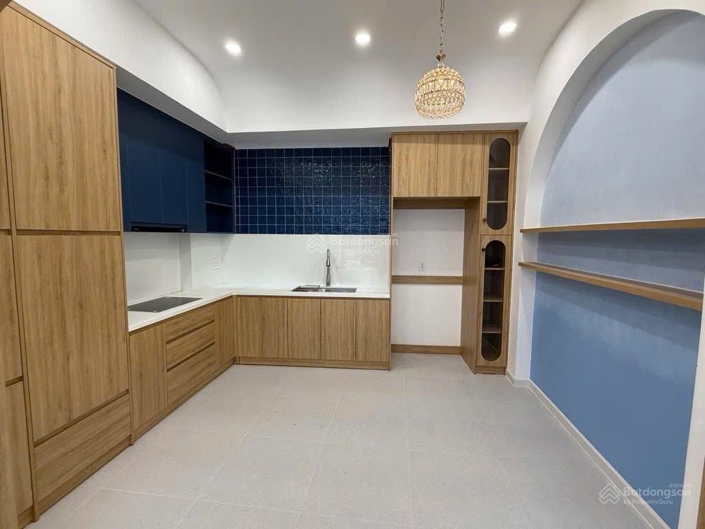 Bán nhà hẻm xe hơi khu Gò Dầu 4x12 trệt 2 lầu đúc đẹp giá chỉ 7,5 tỷ TL 0926 922 *** Bán nhà hẻm xe hơi khu Gò Dầu 4x12 trệt 2 lầu đúc đẹp giá chỉ 7,5 tỷ TL 0926 922 ***