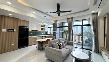 Cần bán gấp căn hộ Mỹ Phước Phú Mỹ Hưng DT 108m2 căn góc view villa giá chỉ 7,6 tỷ (giảm 200tr)