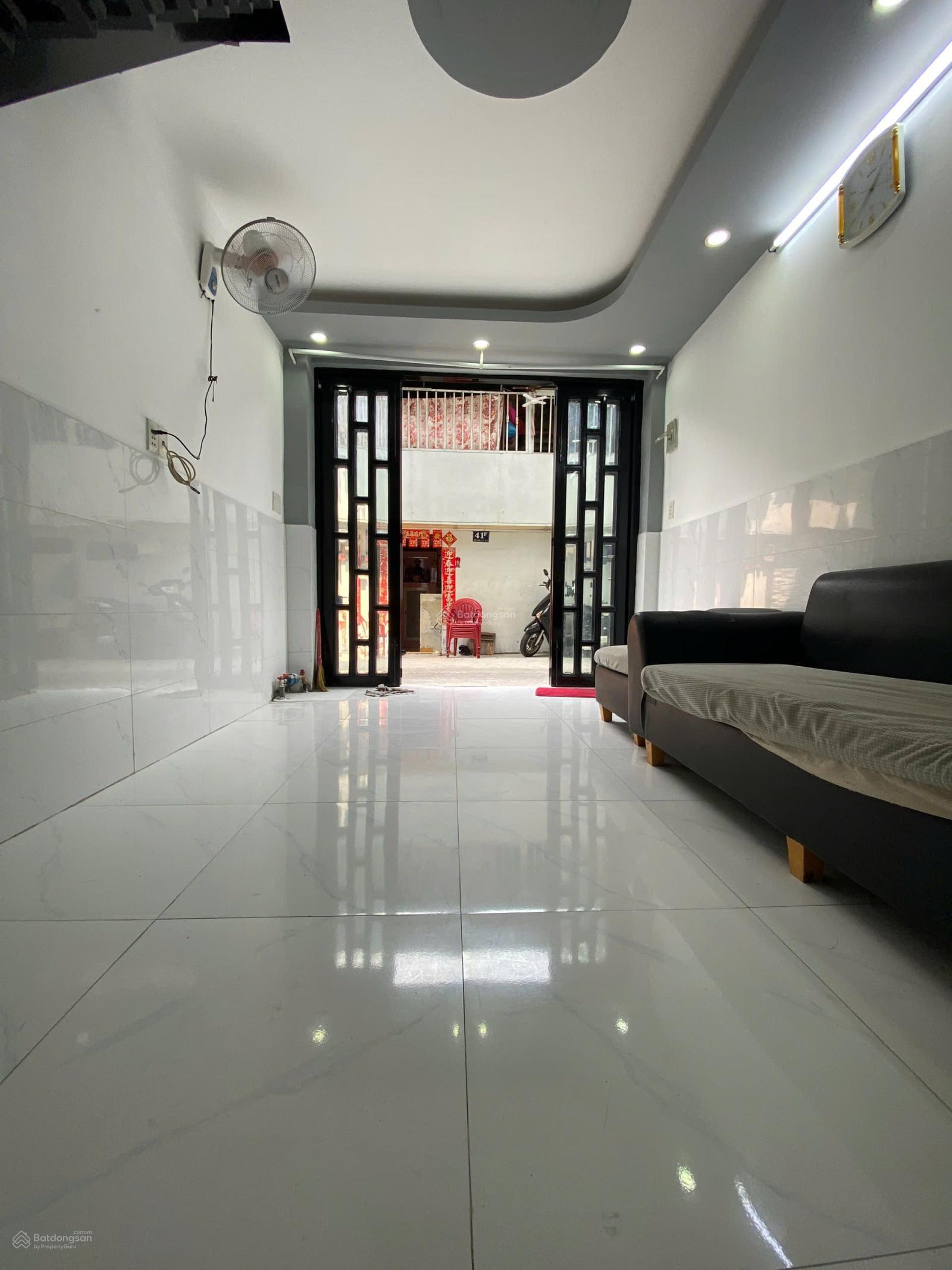 Bán nhà 3 tầng hẻm Đội Cung, P. 11, Quận 11, gần đường lớn, gần Vòng Xoay Lê Đại Hành, 3.55 tỷ Bán nhà 3 tầng hẻm Đội Cung, P. 11, Quận 11, gần đường lớn, gần Vòng Xoay Lê Đại Hành, 3.55 tỷ