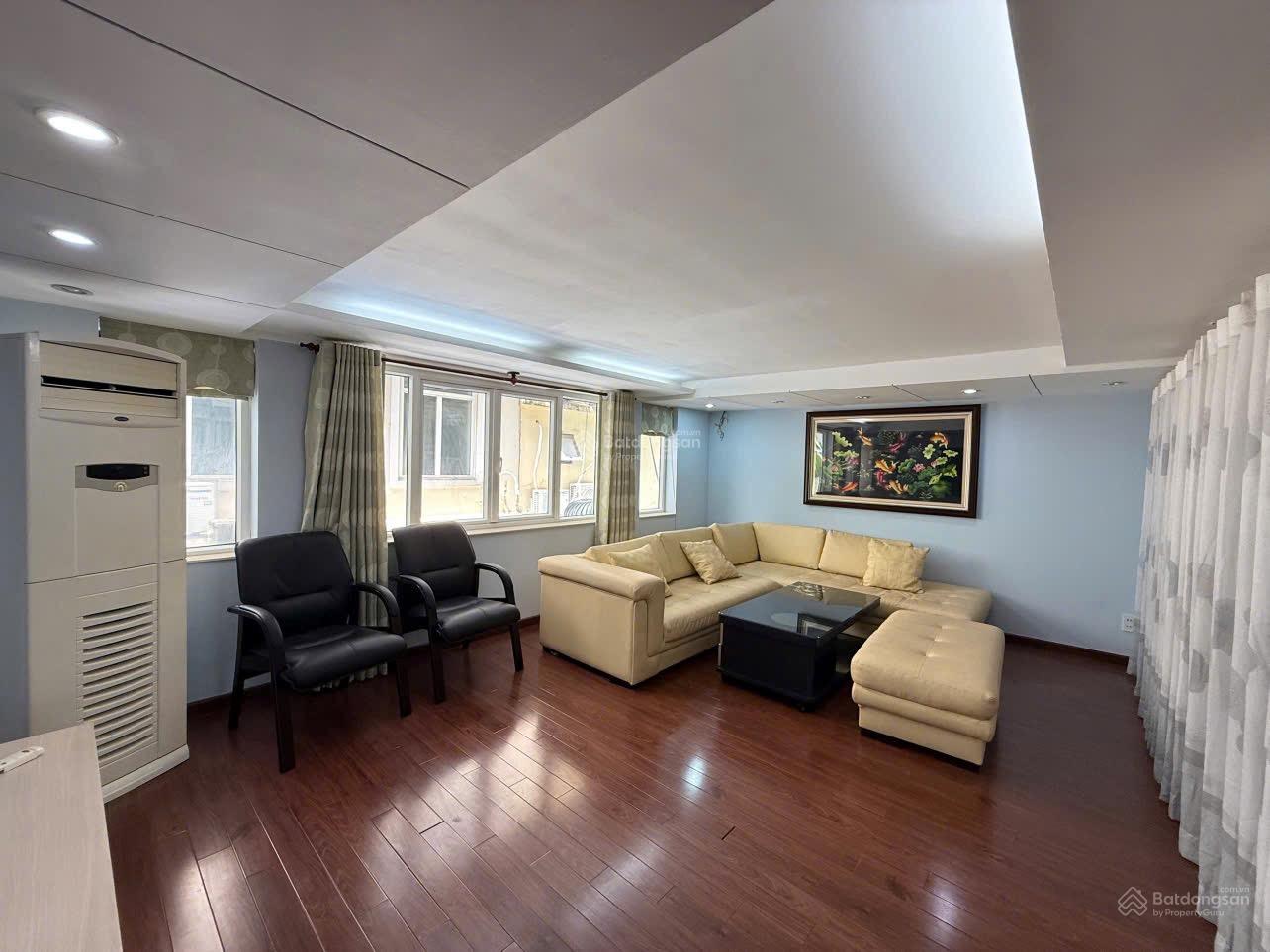 Cho thuê nhà phố Hưng Gia 1 Phú Mỹ Hưng DT 6x18.5m DTSD ~400m Giá 60 triệu/tháng | Mặt tiền