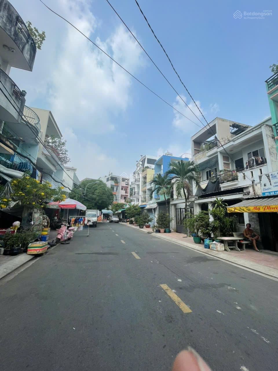 Cho thuê nhà MTNB Bình Phú 1, 4x16m, 1 lửng 2 phòng