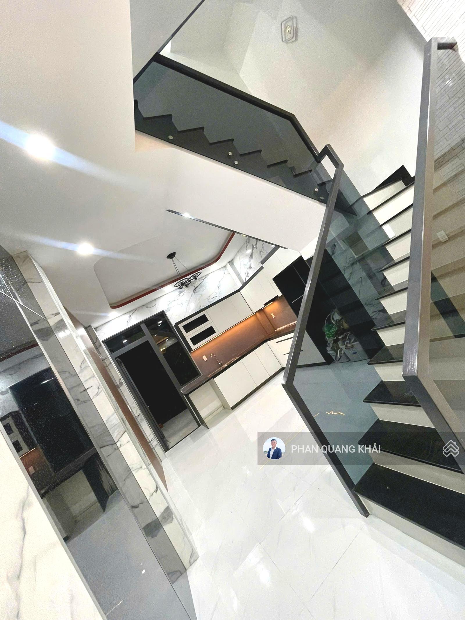 NHÀ 3T MỚI ĐẸP, THIẾT KẾ SANG,70.5M2 DỌN VÀO ĐÓN NĂM MỚI ĐƯỜNG SỐ 9 TRƯỜNG THỌ THỦ ĐỨC
