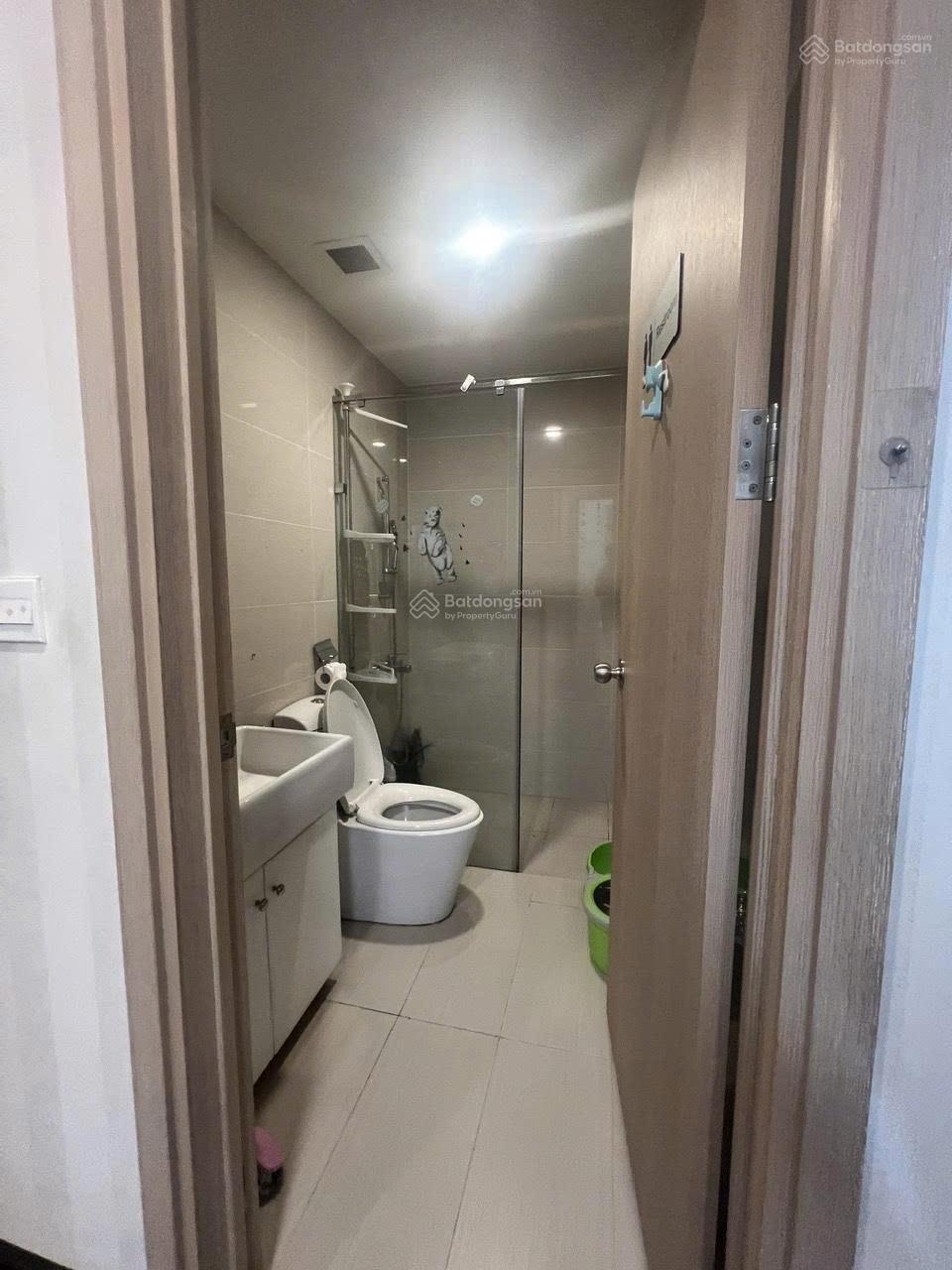 Căn hộ chung cư Summer Square, 3,3 tỷ, 63m2, 2PN, 2WC, Q6, HCM - Bán gấp! Lh0907 749 ***