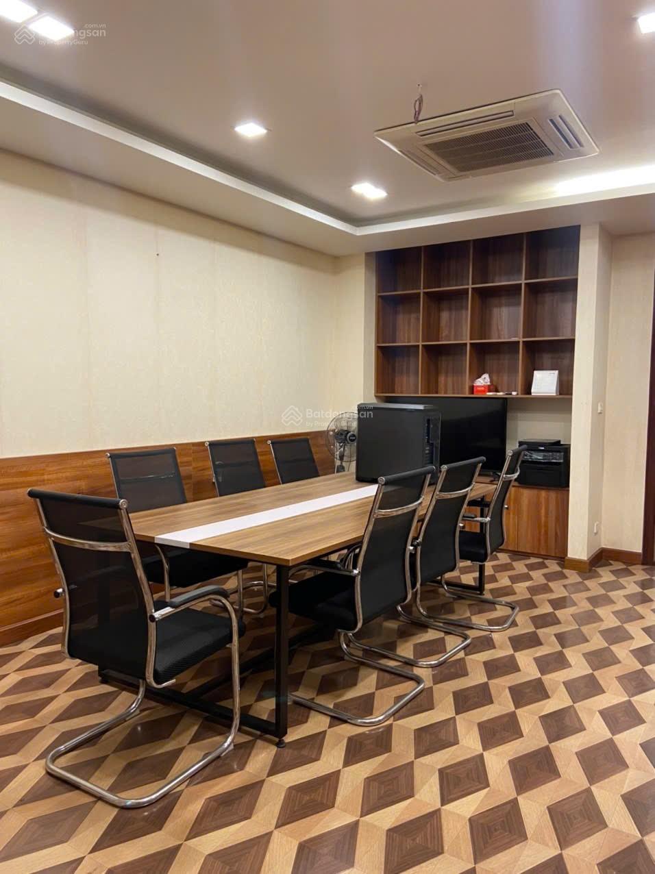 Chính chủ cho thuê nhà Nguyễn Thị Định, Đỗ Quang. DT 85m2 x 7 tầng. Lh 0963 833 ***.