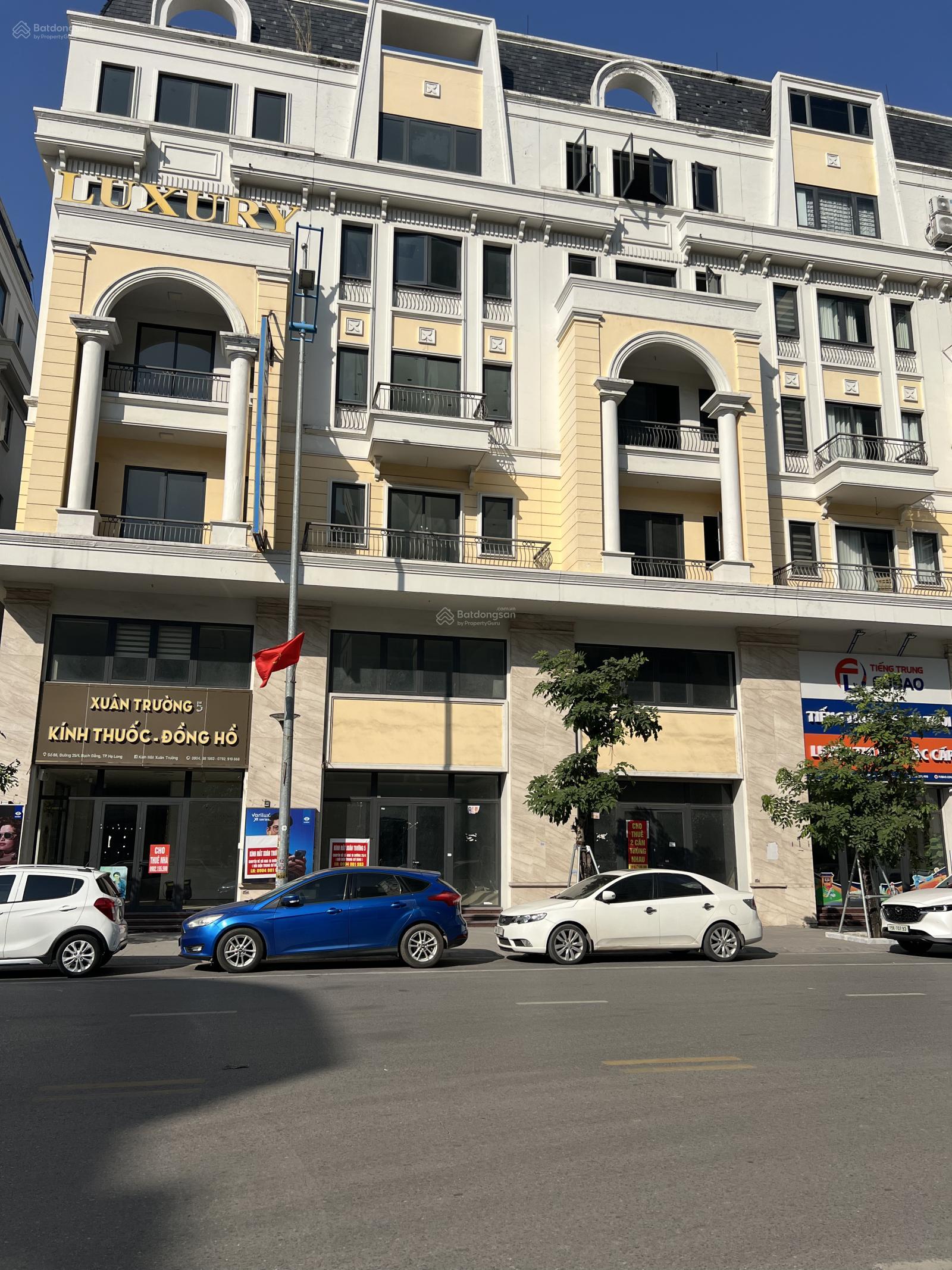 Cho thuê 2 căn nhà liền kề đường 25/4 Hạ Long, Quảng Ninh