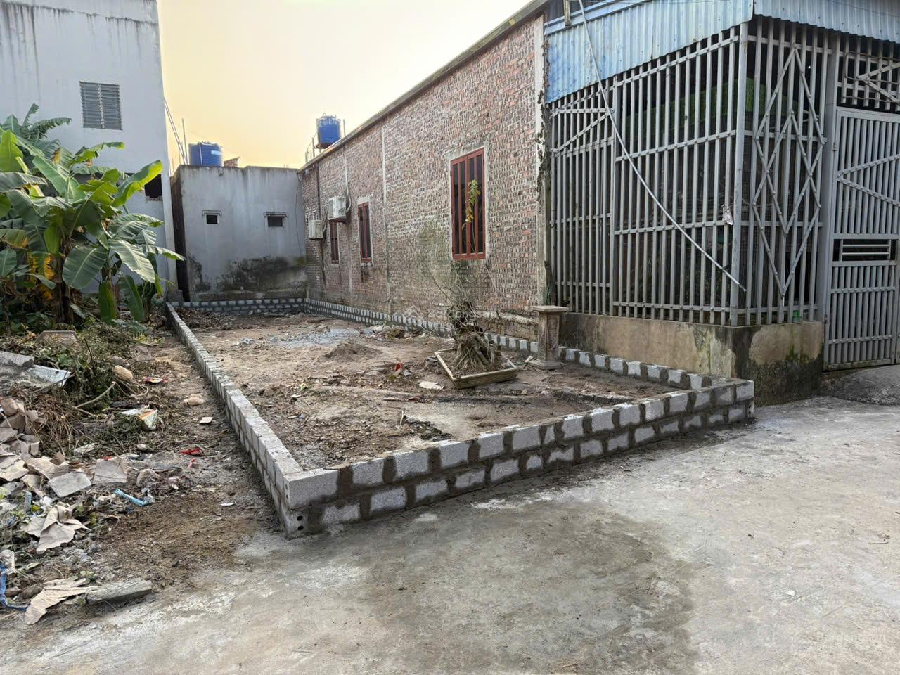 Chính chủ bán đất giá 1,2 tỷ, Sổ đỏ, Khu dân cư hiện hữu, Pháp lý chuẩn