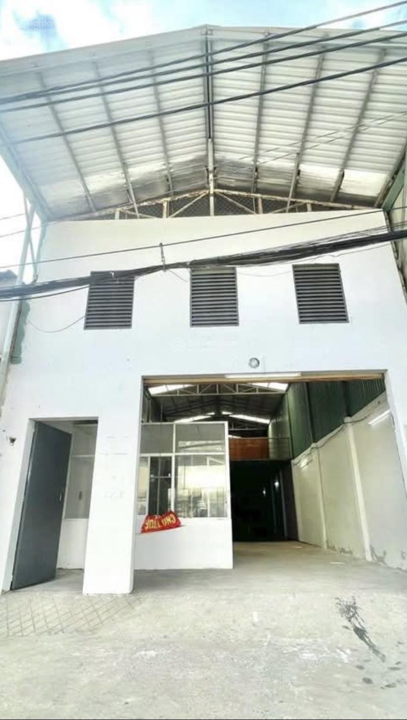 Kho 350m2 đường Tây Lân Quận Bình Tân gần QL1A / đường 6m