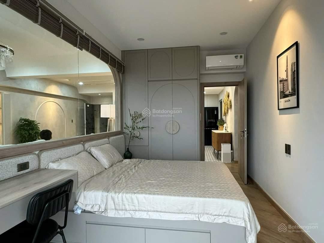 Chính chủ cần bán nhanh căn hộ Dockland DT 116m2, 3PN, 2WC, giá 6tỷ2 view hướng Nam LH 0938 607 ***