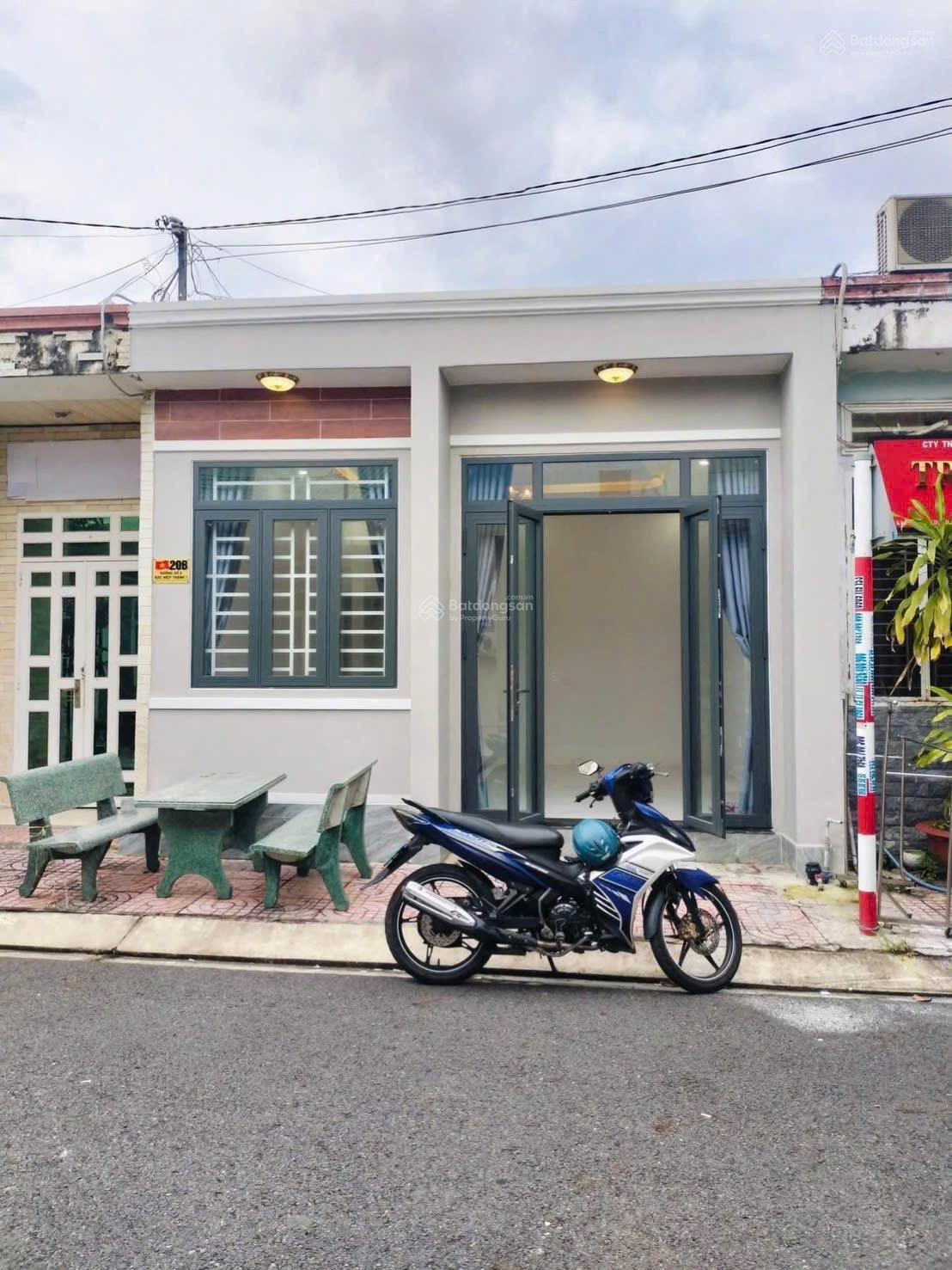 Bán nhà KDC Hiệp Thành 1, Thủ Dầu Một, Bd
- Nhà đã hoàn công , Gần bv 512 Giường, kế chợ đường số