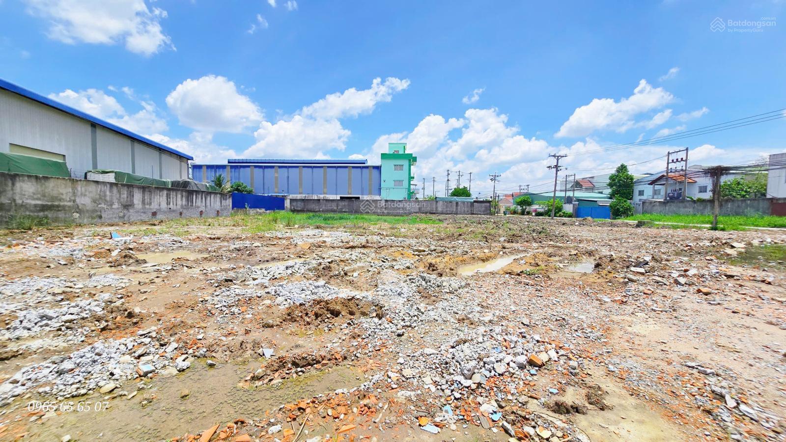 Đất TMDV 4.100m2 - Gần Nguyễn Hữu Trí 150m - xe container