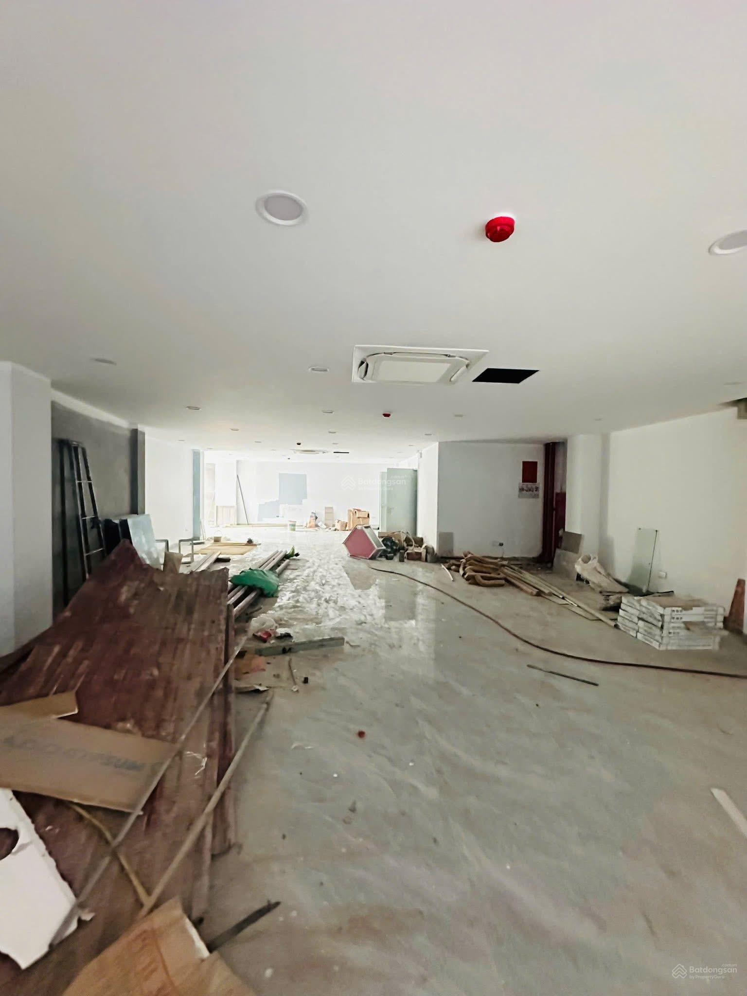 Xã Đàn Đống Đa. Nhà mới đẹp hiện đại dòng tiền khủng. Vị trí siêu đắc địa.Sổ đẹp Chủ cực thiện chí