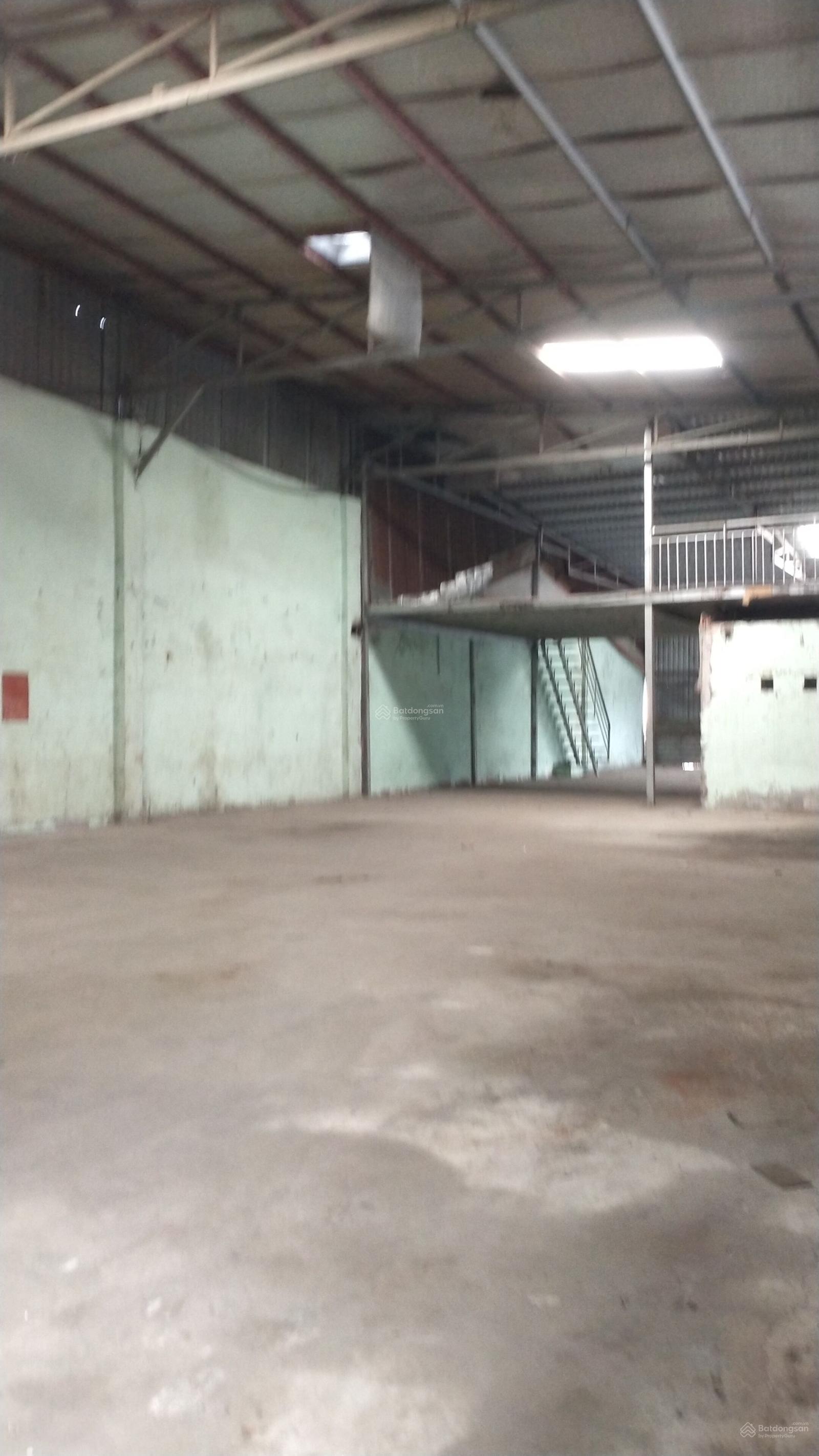 Cho thuê Kho Xưởng 450m2 giá 16 triệu, tại xã VL A Bình Chánh đường xe tải 5, 7 tấn.