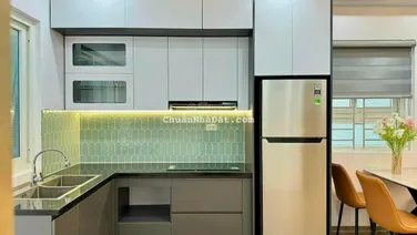 Giá rẻ! Bán chung cư Mễ Trì Hạ, 120m2, 4pn, nhà đẹp, 9 tỷ - 0975 118 ***