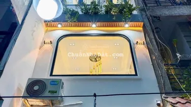 Xuất cảnh bán nhà hẻm rộng 6m Phạm Phú Thứ, 44 m2, 4 tầng, 5 phòng, sân thượng, gần chợ Bình Tiện