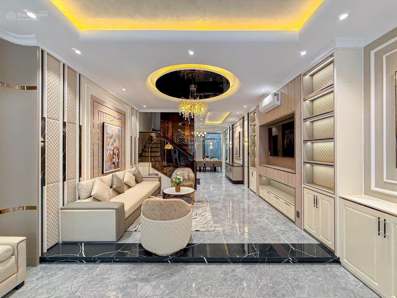 Bán NR đẹp tại D6, Phú Mỹ, Q7, 18,6 tỷ, 90m2, 4PN, 4WC-5x18-có thang máy Bán NR đẹp tại D6, Phú Mỹ, Q7, 18,6 tỷ, 90m2, 4PN, 4WC-5x18-có thang máy