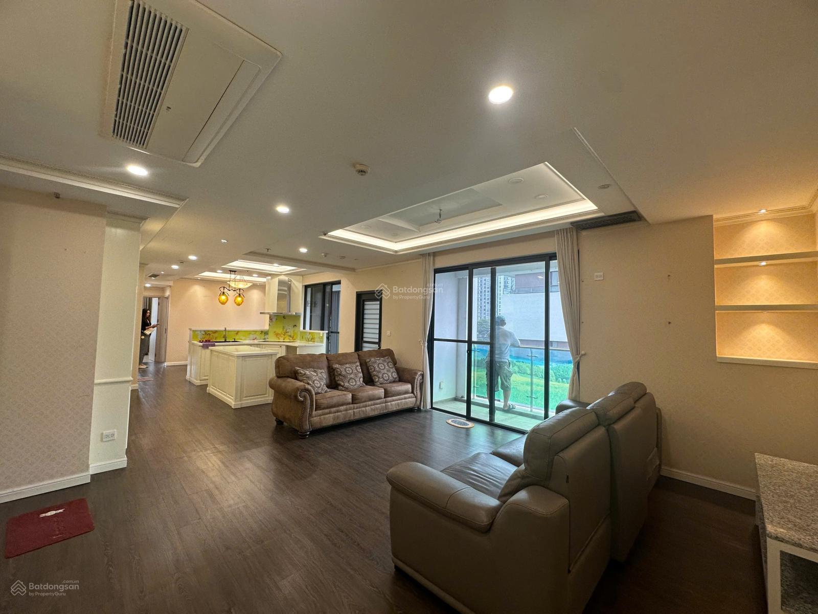 Bán rẻ Penthouse Hưng Phúc Premer DT178m2, nhà rất đẹp, 3 mặt view thoáng mát, giá chỉ 19 tỷ