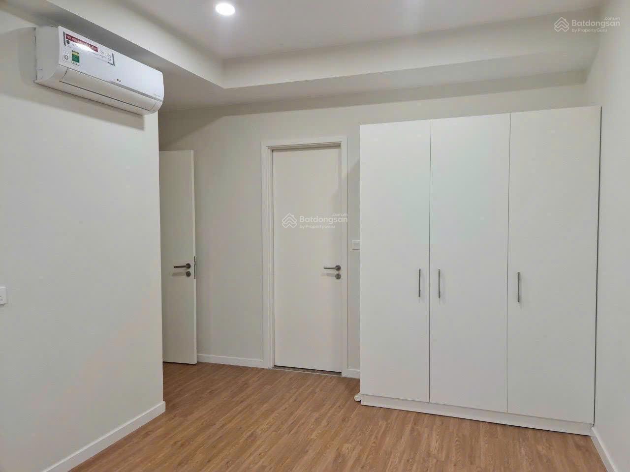 Tôi có nhu cầu bán chung cư cao cấp Diamond Lotus. Địa chỉ 49C Lê Quang Kim P8, Quận 8