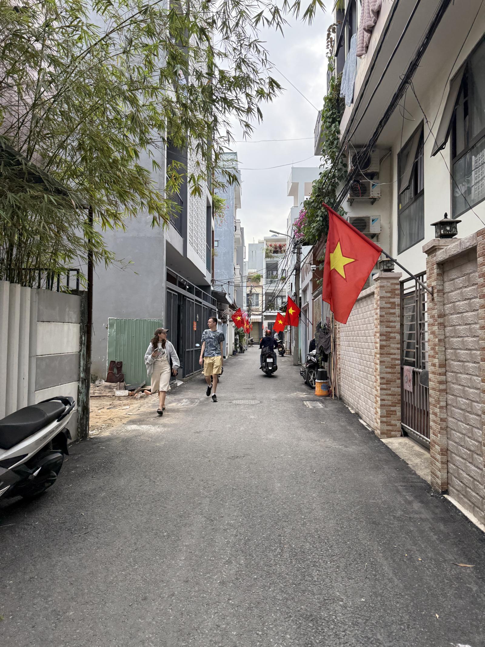 Hot! Lô vip sát Võ Nguyên Giáp sát biển Mỹ Khê giá 7,8 tỷ /54m2