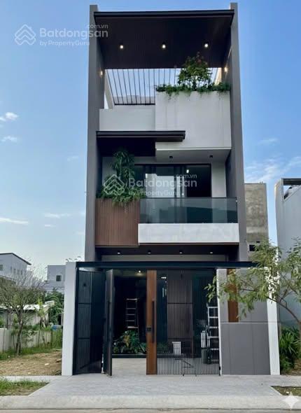 Bán nhà 3 tầng SIÊU ĐẸP - THIẾT KẾ HIỆN ĐẠI và CAO CẤP đường Thanh Lương 12 - Hoà Xuân - Cẩm Lê