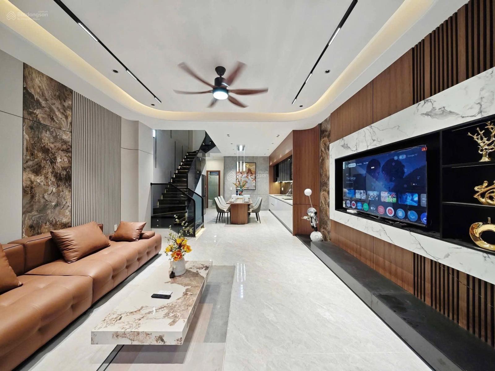 Bán nhà 3 tầng SIÊU ĐẸP - THIẾT KẾ HIỆN ĐẠI và CAO CẤP đường Thanh Lương 12 - Hoà Xuân - Cẩm Lê