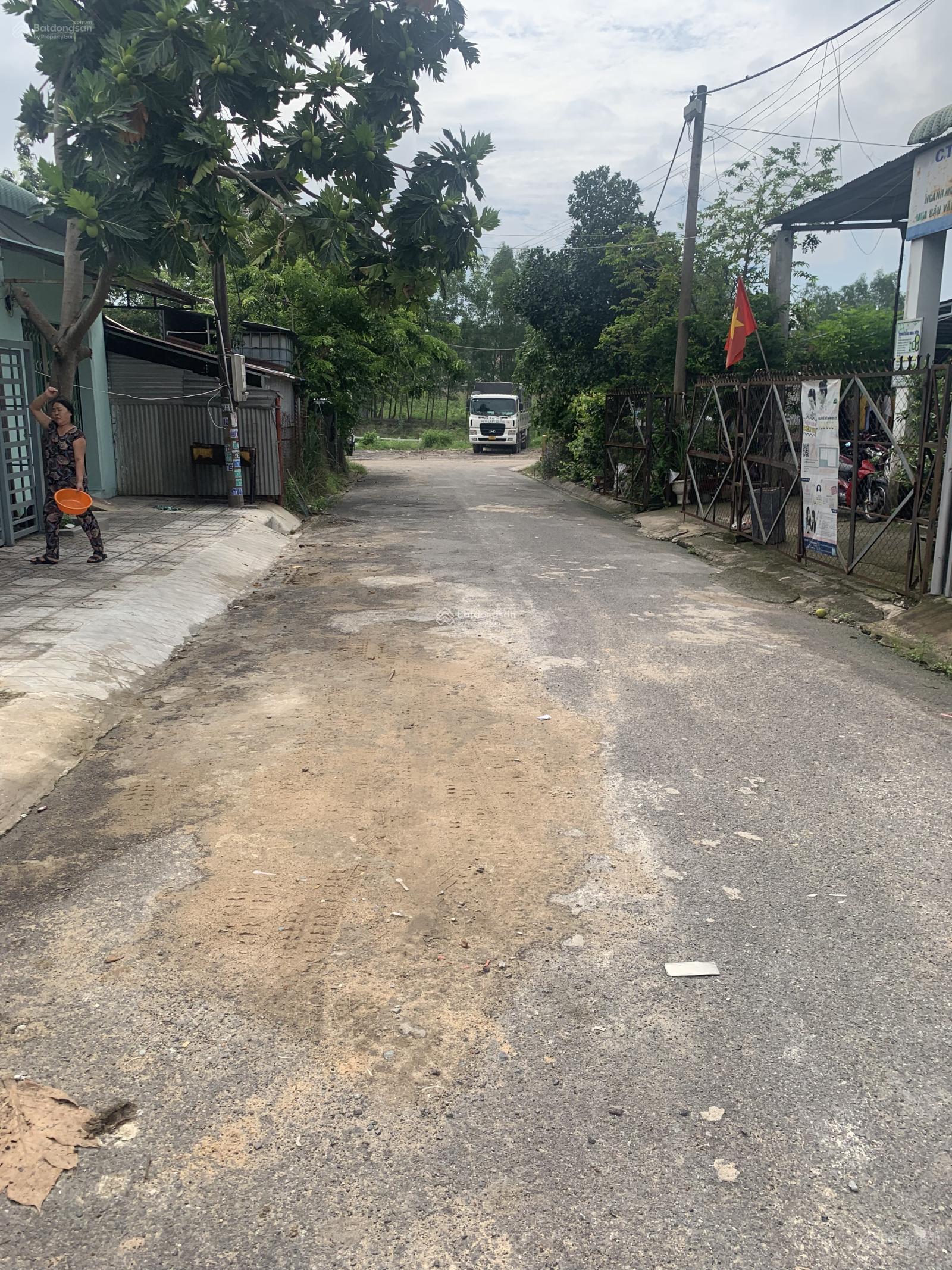 Chính chủ bán đất full thổ cư sẵn sổ mặt tiền oto tránh tại An Phước - Long Thành