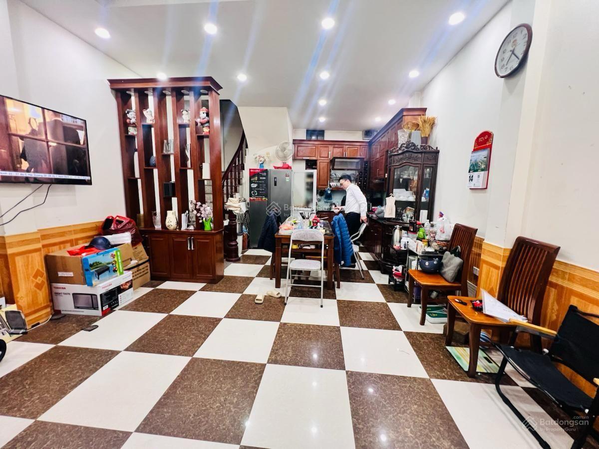 Gấp! Dương Khuê 39m2*4T*7 ngủ, DT 300tr, dân xây ở ngay, ngõ 3 gác, sổ siêu đẹp, hàng xóm tốt