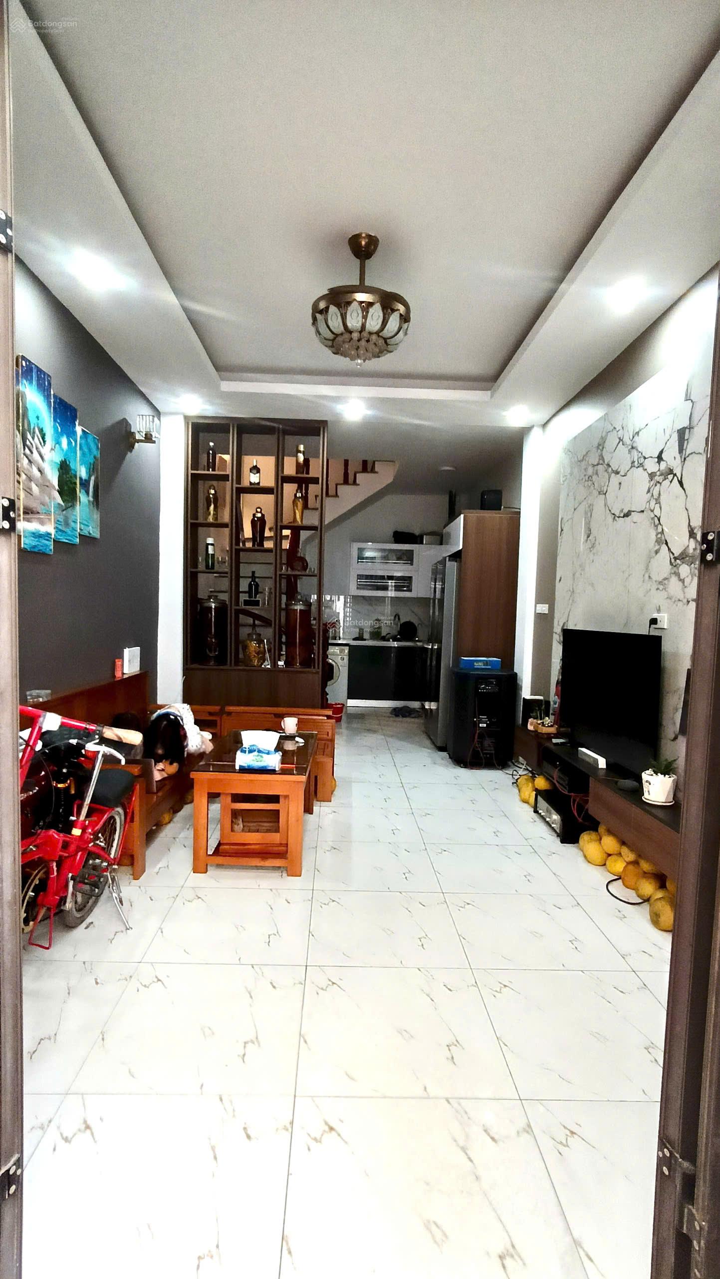 Bán nhà Võng Thị, lô góc, 32m2x5 tầng, ngõ thoáng. 7.85 tỷ Bán nhà Võng Thị, lô góc, 32m2x5 tầng, ngõ thoáng. 7.85 tỷ