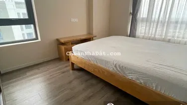 Cho thuê căn hộ Central Premium, DT87m2, 3PN, 2WC, nhà đẹp, đủ nội thất, giá 20tr/th. LH 0933 888 ***